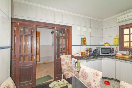 Casa à venda com 183m², 3 quartos e 2 vagas Casa à venda com 183m², 3 quartos e 2 vagasCozinha