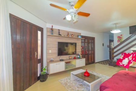 Casa à venda com 183m², 3 quartos e 2 vagas Casa à venda com 183m², 3 quartos e 2 vagasSala