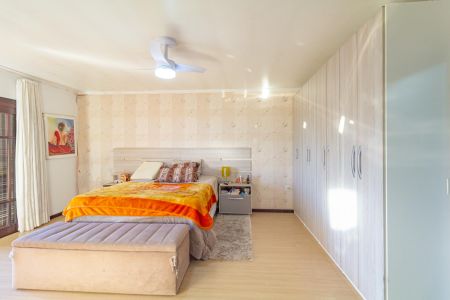 Casa à venda com 183m², 3 quartos e 2 vagas Casa à venda com 183m², 3 quartos e 2 vagasSuíte