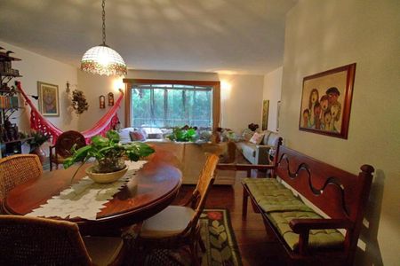 Apartamento à venda com 144m², 3 quartos e 2 vagasFoto 01