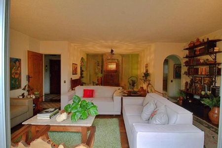 Apartamento à venda com 144m², 3 quartos e 2 vagasFoto 01