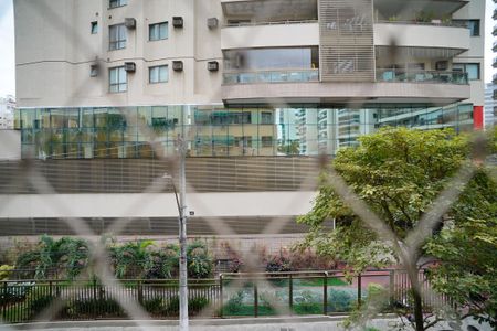 Apartamento à venda com 76m², 2 quartos e sem vagaVista do Quarto 2