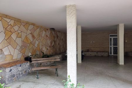 Apartamento à venda com 76m², 2 quartos e sem vagaÁrea comum