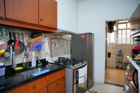 Apartamento à venda com 76m², 2 quartos e sem vagaCozinha