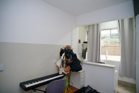 Apartamento à venda com 76m², 2 quartos e sem vagaQuarto 2