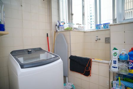 Apartamento à venda com 76m², 2 quartos e sem vagaÁrea de Serviço