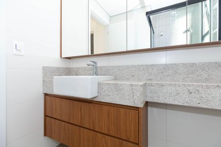 Apartamento à venda com 74m², 3 quartos e 2 vagasBanheiro Social