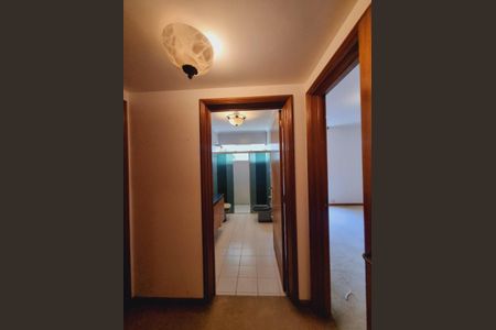 Casa à venda com 945m², 4 quartos e 4 vagas Casa à venda com 945m², 4 quartos e 4 vagasFoto 18