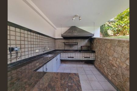 Casa à venda com 945m², 4 quartos e 4 vagas Casa à venda com 945m², 4 quartos e 4 vagasFoto 30