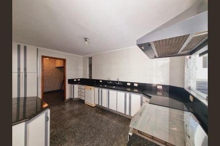 Casa à venda com 945m², 4 quartos e 4 vagas Casa à venda com 945m², 4 quartos e 4 vagasFoto 11