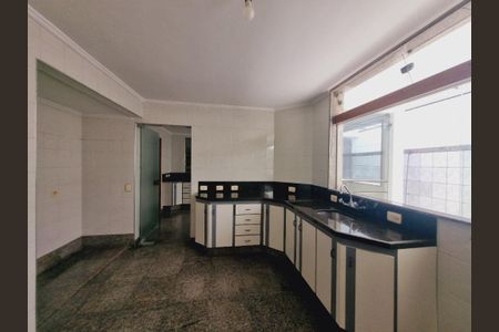 Casa à venda com 945m², 4 quartos e 4 vagas Casa à venda com 945m², 4 quartos e 4 vagasFoto 14