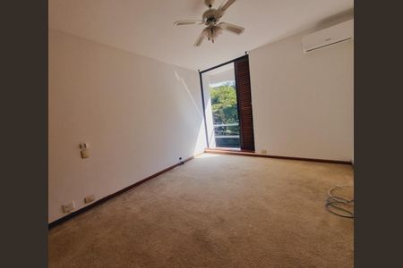 Casa à venda com 945m², 4 quartos e 4 vagas Casa à venda com 945m², 4 quartos e 4 vagasFoto 20