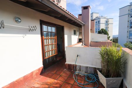 Apartamento à venda com 111m², 2 quartos e 1 vaga Apartamento à venda com 111m², 2 quartos e 1 vagaTerraço