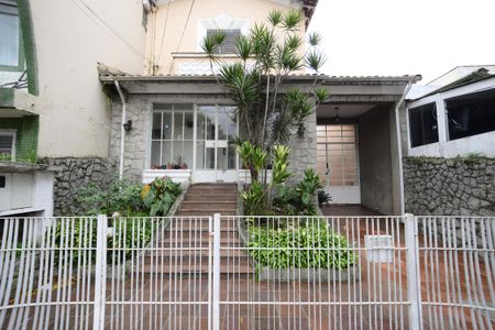 Casa à venda com 392m², 3 quartos e 3 vagasFachada