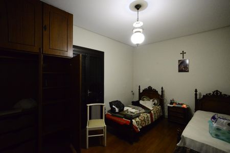 Casa à venda com 392m², 3 quartos e 3 vagasSuíte