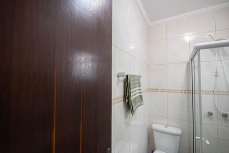 Casa à venda com 164m², 3 quartos e 3 vagas Casa à venda com 164m², 3 quartos e 3 vagasBanheiro Social
