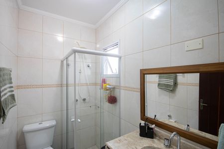 Casa à venda com 164m², 3 quartos e 3 vagas Casa à venda com 164m², 3 quartos e 3 vagasBanheiro Social