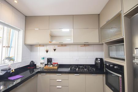 Casa à venda com 164m², 3 quartos e 3 vagas Casa à venda com 164m², 3 quartos e 3 vagasCozinha