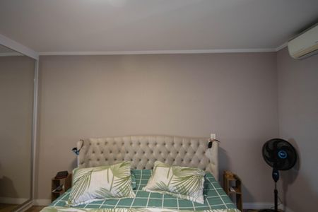 Casa à venda com 164m², 3 quartos e 3 vagas Casa à venda com 164m², 3 quartos e 3 vagasSuíte