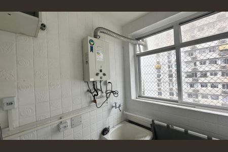 Apartamento à venda com 60m², 2 quartos e 1 vagaÁrea de Serviço