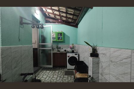 Apartamento à venda com 70m², 2 quartos e 1 vagaÁrea de Serviço