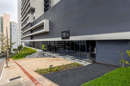 Apartamento à venda com 76m², 2 quartos e 2 vagasFachada