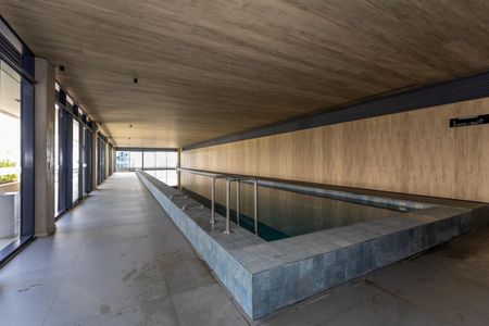 Apartamento à venda com 76m², 2 quartos e 2 vagasÁrea comum - Piscina Térmica 