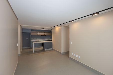 Sala de apartamento à venda com 2 quartos, 76m² em Vila da Serra, Nova Lima