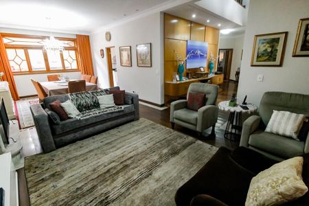 Casa à venda com 440m², 5 quartos e 4 vagasSala 1