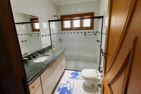 Casa à venda com 440m², 5 quartos e 4 vagasBanheiro da Suíte 3
