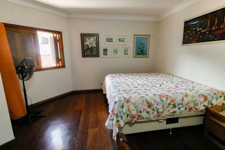 Casa à venda com 440m², 5 quartos e 4 vagasSuíte 5