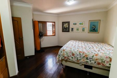 Casa à venda com 440m², 5 quartos e 4 vagasSuíte 5