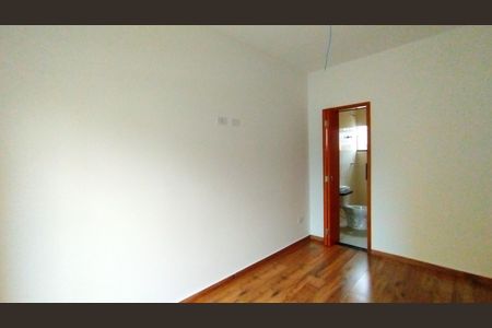 Casa à venda com 105m², 3 quartos e 2 vagas Casa à venda com 105m², 3 quartos e 2 vagasSuíte 3