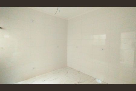 Casa à venda com 105m², 3 quartos e 2 vagas Casa à venda com 105m², 3 quartos e 2 vagasCozinha