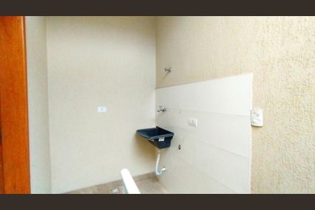 Casa à venda com 105m², 3 quartos e 2 vagas Casa à venda com 105m², 3 quartos e 2 vagasÁrea de Serviço