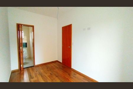 Casa à venda com 105m², 3 quartos e 2 vagas Casa à venda com 105m², 3 quartos e 2 vagasSuíte 3