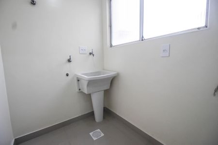 Apartamento para alugar com 55m², 2 quartos e 2 vagas Apartamento para alugar com 55m², 2 quartos e 2 vagasÁrea de serviço