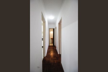 Apartamento para alugar com 55m², 2 quartos e 2 vagas Apartamento para alugar com 55m², 2 quartos e 2 vagasCorredor
