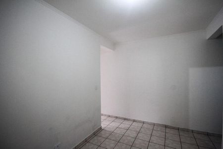 Casa à venda com 75m², 2 quartos e 1 vaga Casa à venda com 75m², 2 quartos e 1 vagaSala