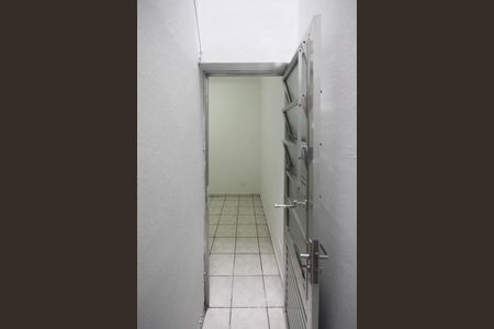 Casa à venda com 75m², 2 quartos e 1 vaga Casa à venda com 75m², 2 quartos e 1 vagaVaranda do Quarto 02