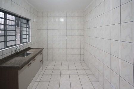 Casa à venda com 75m², 2 quartos e 1 vaga Casa à venda com 75m², 2 quartos e 1 vagaCozinha