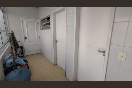 Apartamento à venda com 226m², 3 quartos e 2 vagas Apartamento à venda com 226m², 3 quartos e 2 vagasFoto 16