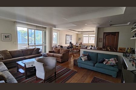Apartamento à venda com 226m², 3 quartos e 2 vagas Apartamento à venda com 226m², 3 quartos e 2 vagasFoto 29