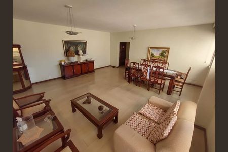 Apartamento à venda com 118m², 3 quartos e 3 vagas