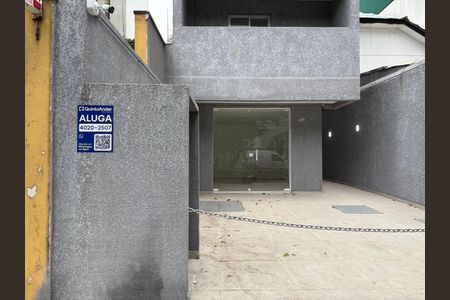 Studio para alugar com 21m², 1 quarto e sem vagaFachada + Placa