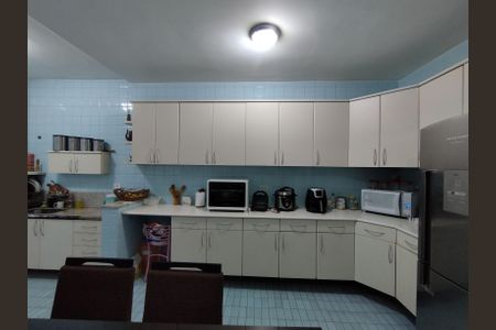 Casa à venda com 138m², 3 quartos e 1 vagaCozinha 