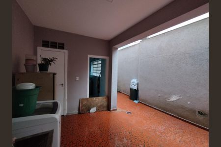Casa à venda com 138m², 3 quartos e 1 vagaÁrea de Serviço
