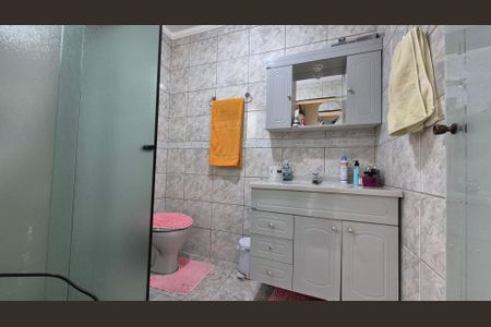 Apartamento à venda com 94m², 3 quartos e 2 vagasBanheiro da suíte