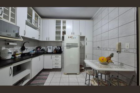 Apartamento à venda com 94m², 3 quartos e 2 vagasCozinha