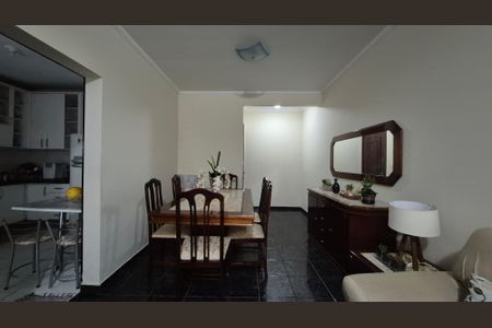 Apartamento à venda com 94m², 3 quartos e 2 vagasSala